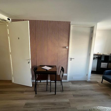 Apartement Hotel Stays By Adm Leiden Eksteriør billede