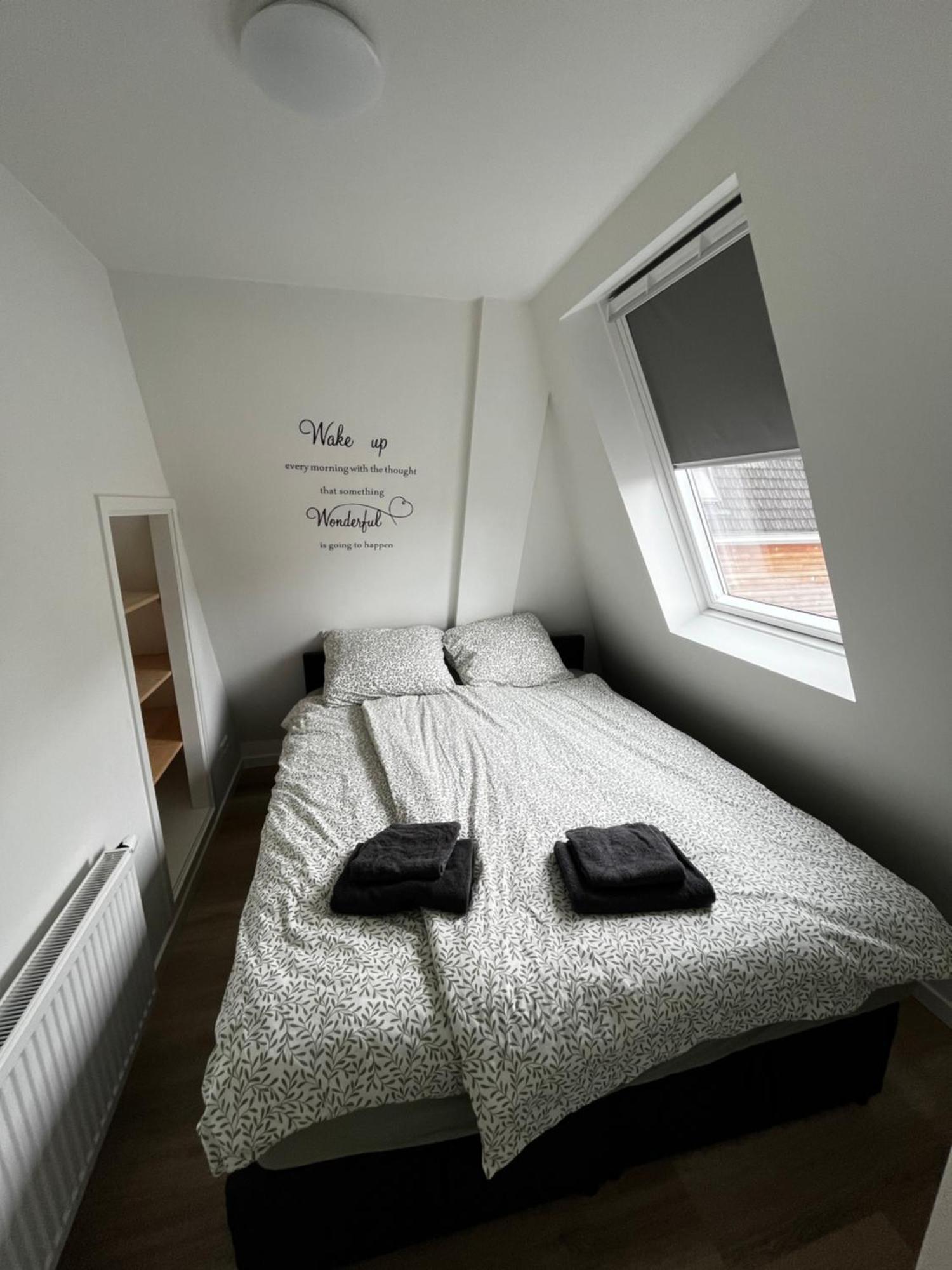 Apartement Hotel Stays By Adm Leiden Eksteriør billede