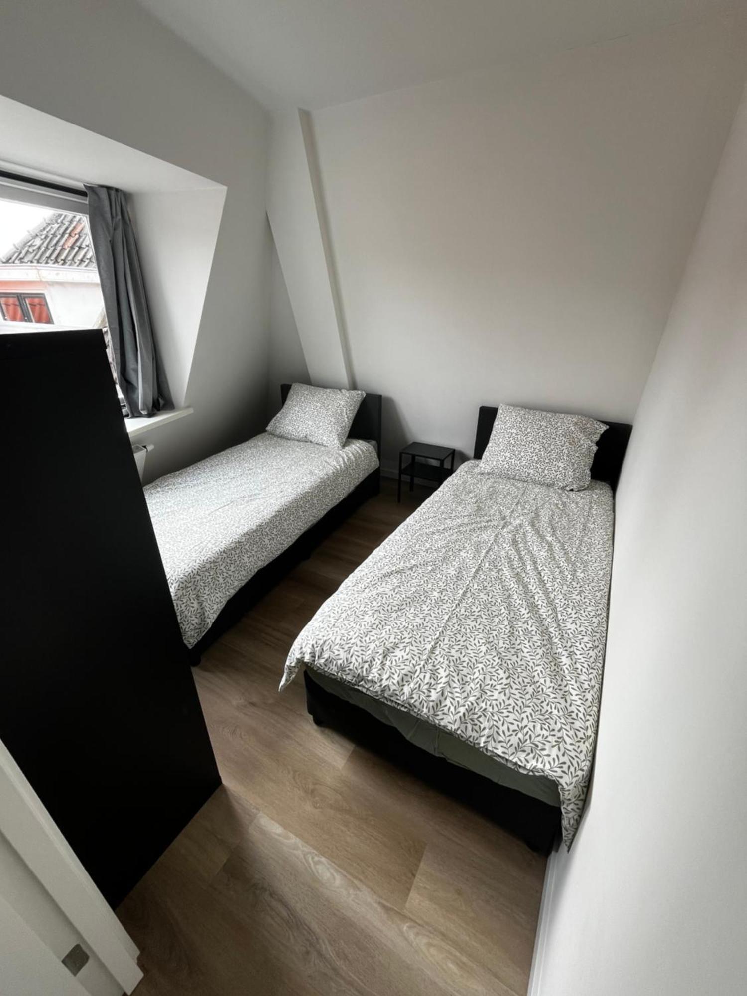 Apartement Hotel Stays By Adm Leiden Eksteriør billede