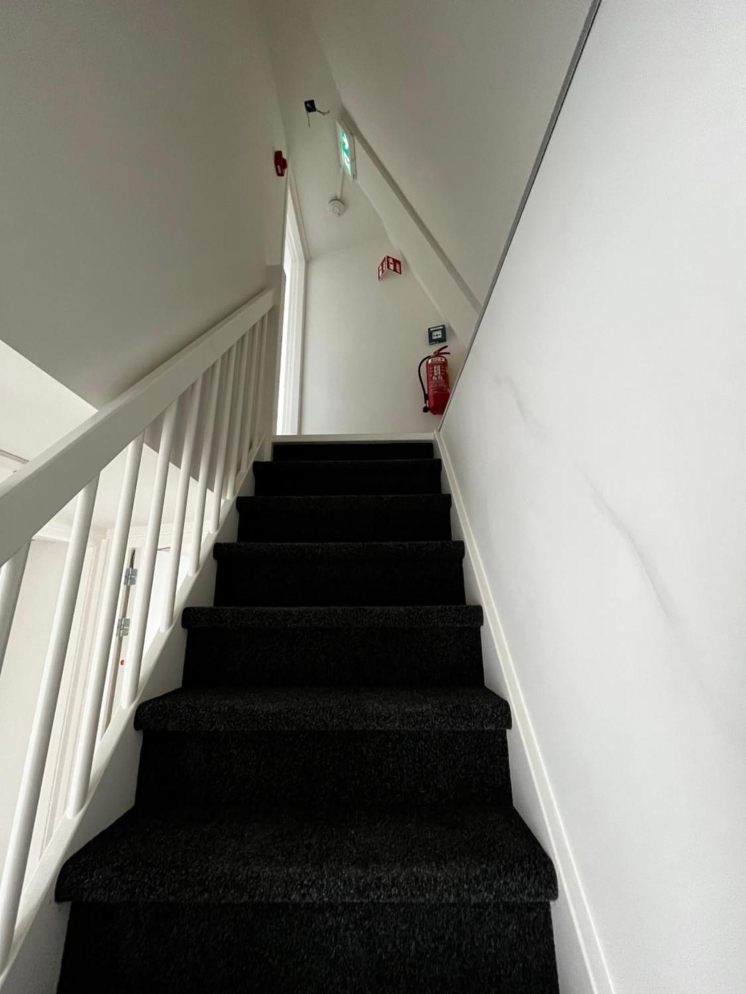 Apartement Hotel Stays By Adm Leiden Eksteriør billede