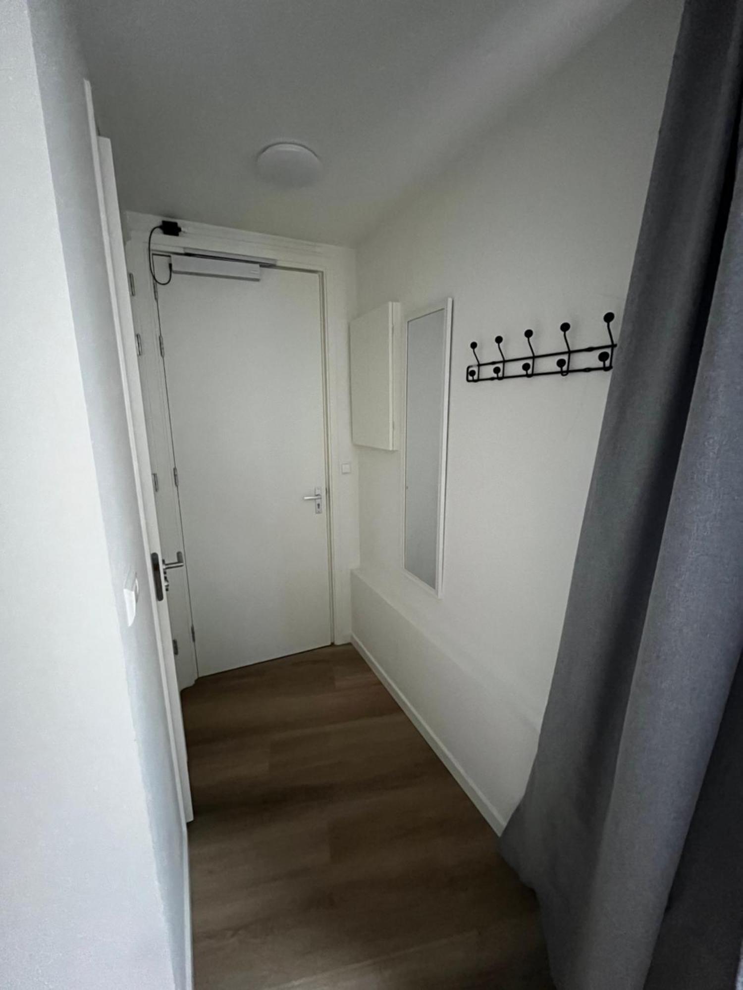Apartement Hotel Stays By Adm Leiden Eksteriør billede